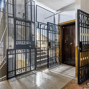  Apartment Irnerio By Wonderful Italy